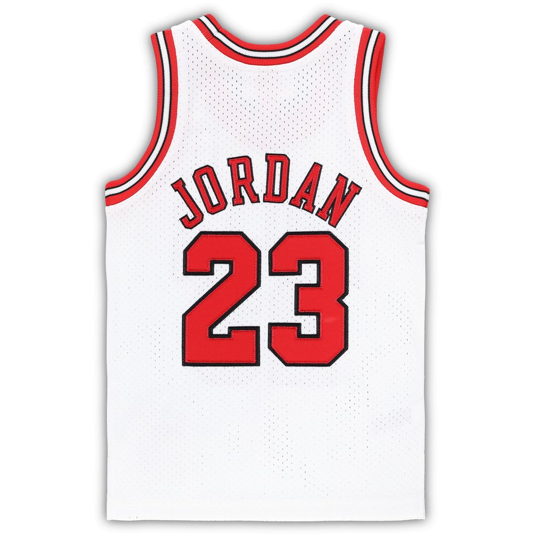 Chicago Bulls Michael Jordan Mitchell & Ness Toddler 1996/97 Hardwood Classics Authentic Jersey - Black