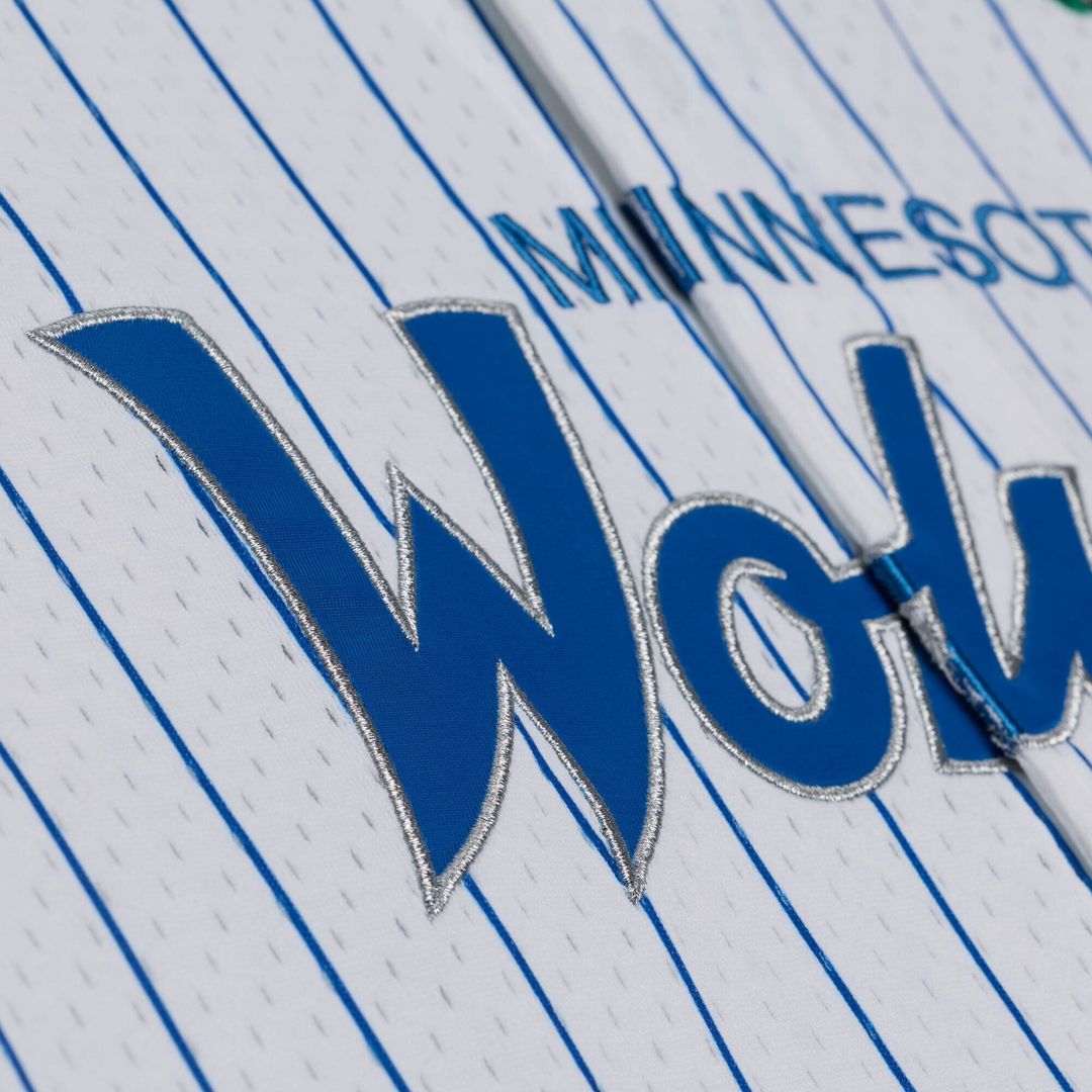 Minnesota Timberwolves Mitchell & Ness Head Coach Pinstripe Mesh Full - Button Baseball Jersey - White
