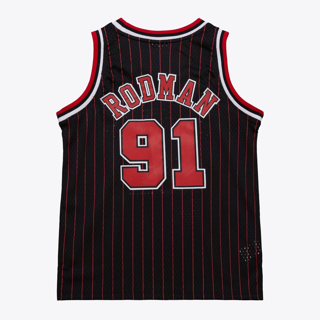 Chicago Bulls Dennis Rodman Youth 1995/96 Swingman Jersey - Black