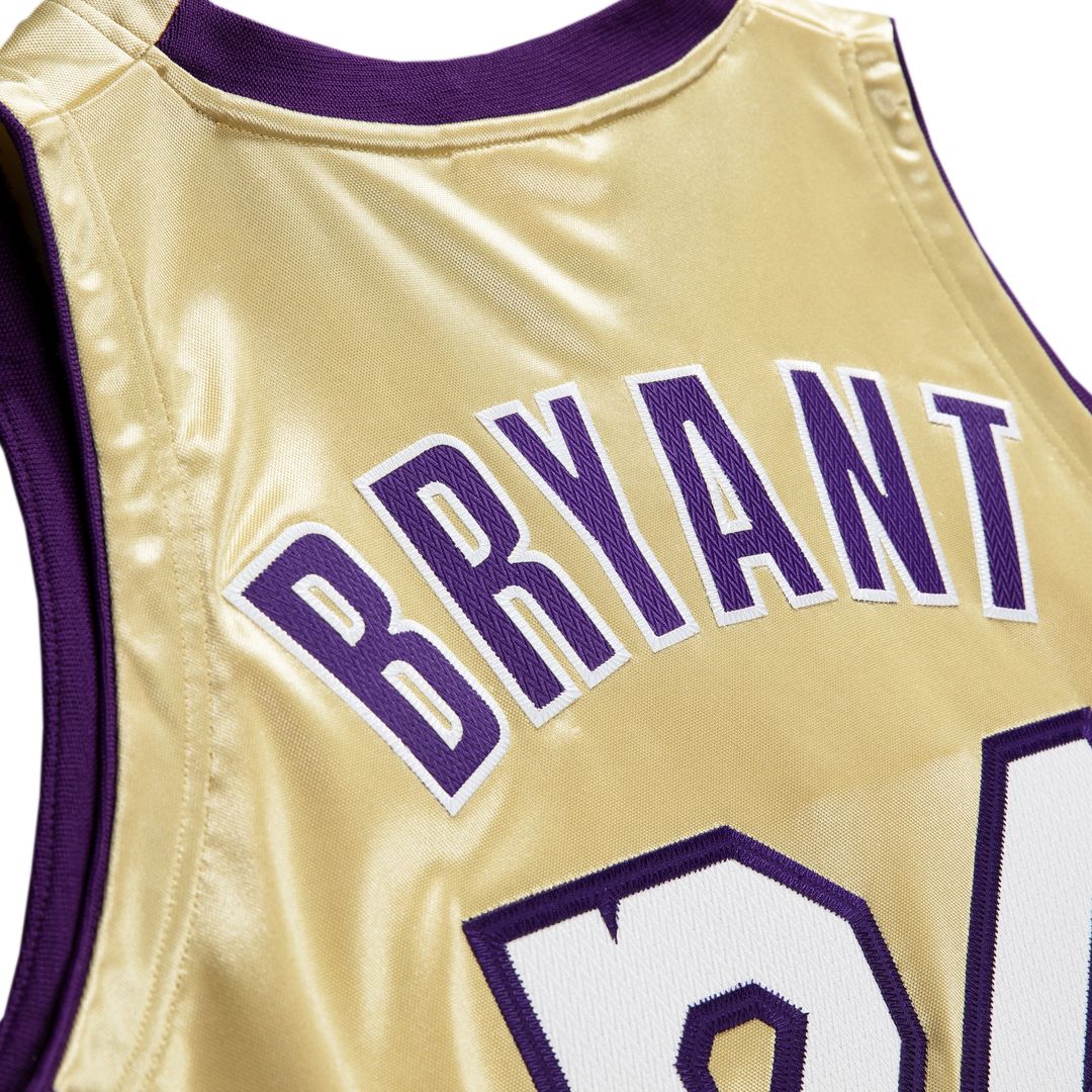 Los Angeles Lakers Kobe Bryant Mitchell & Ness Hall of Fame Class of 2020 #24 Authentic Hardwood Classics Jersey - Gold
