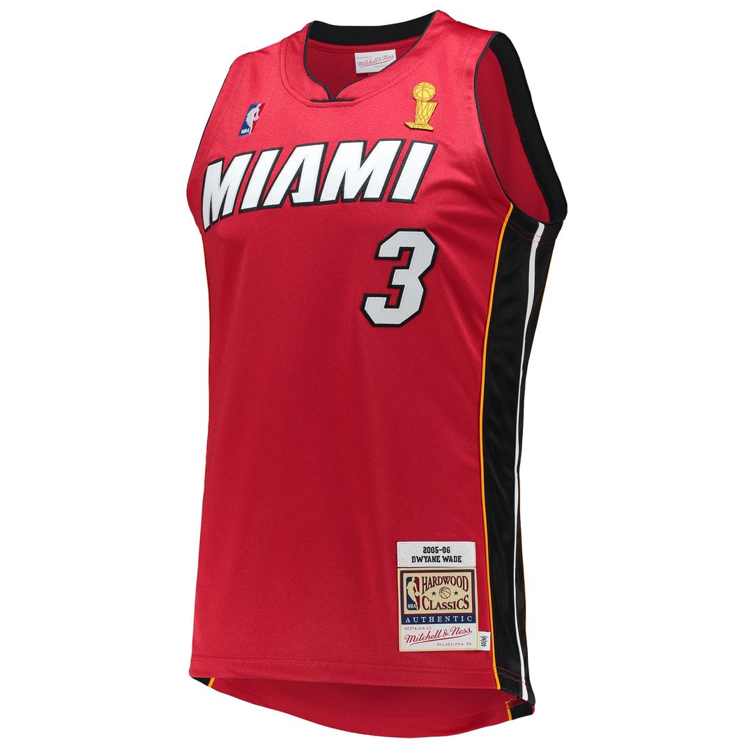 Miami Heat Dwyane Wade Mitchell & Ness 2005 - 06 Hardwood Classics Authentic Jersey - Red
