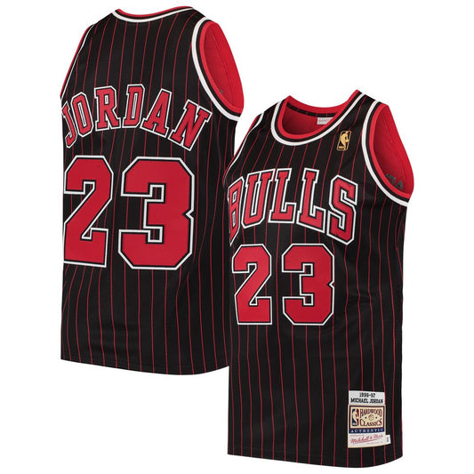 Chicago Bulls Michael Jordan Mitchell & Ness 1996/97 Hardwood Classics Authentic Jersey - Black