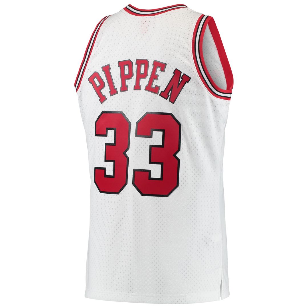 Chicago Bulls Scottie Pippen Mitchell & Ness 1997/98 Hardwood Classics Swingman Jersey - Black