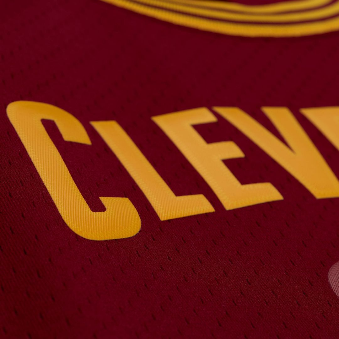Cleveland Cavaliers LeBron James Mitchell & Ness 2015 - 16 Swingman Jersey - Wine
