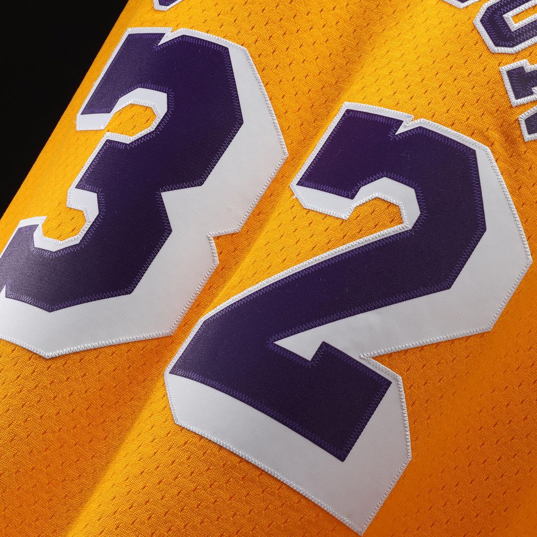 Los Angeles Lakers Magic Johnson Mitchell & Ness 1984/85 Hardwood Classics Swingman Jersey - Gold