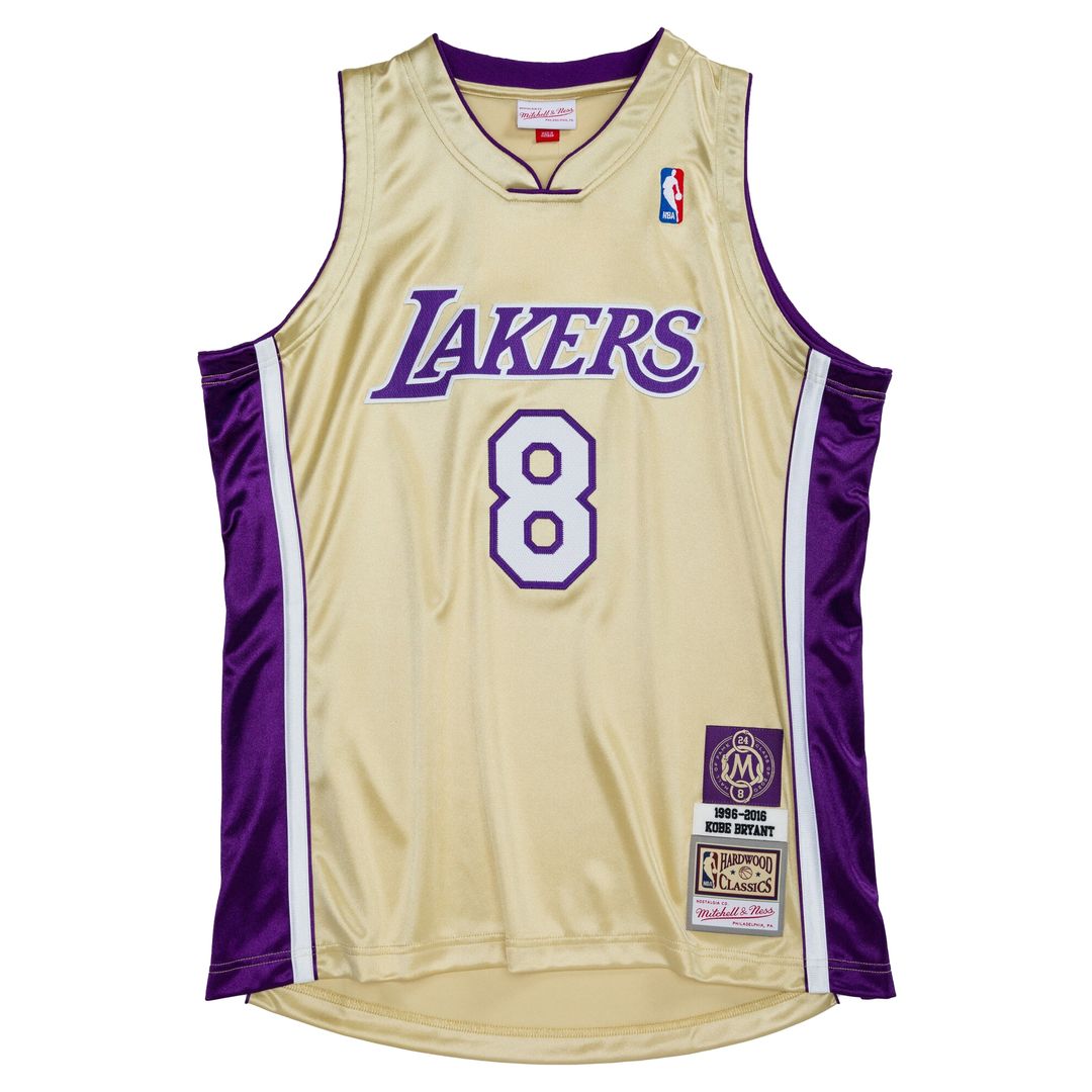 Los Angeles Lakers Kobe Bryant Mitchell & Ness Hall of Fame Class of 2020 #8 Authentic Jersey - Purple