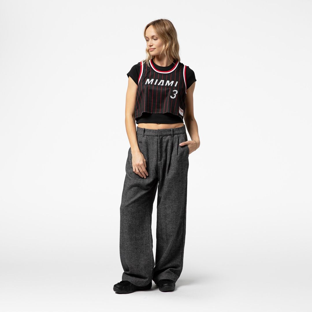 Miami Heat Dwyane Wade Mitchell & Ness x DANNIJO Women's Fashion Cropped Basketball Jersey - Black