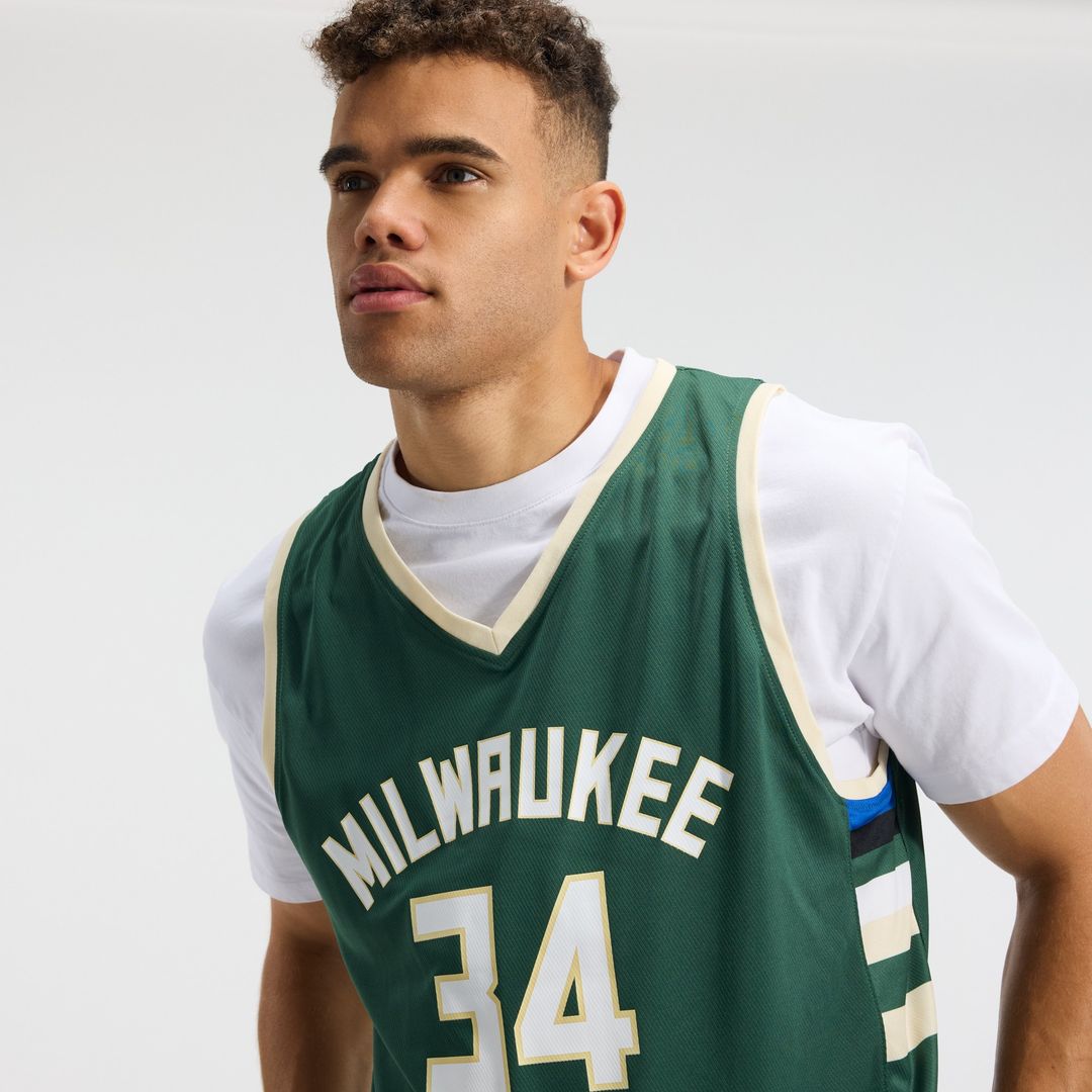 Milwaukee Bucks Giannis Antetokounmpo Fanatics Fast Break Replica Player Jersey - Icon Edition - Hunter Green