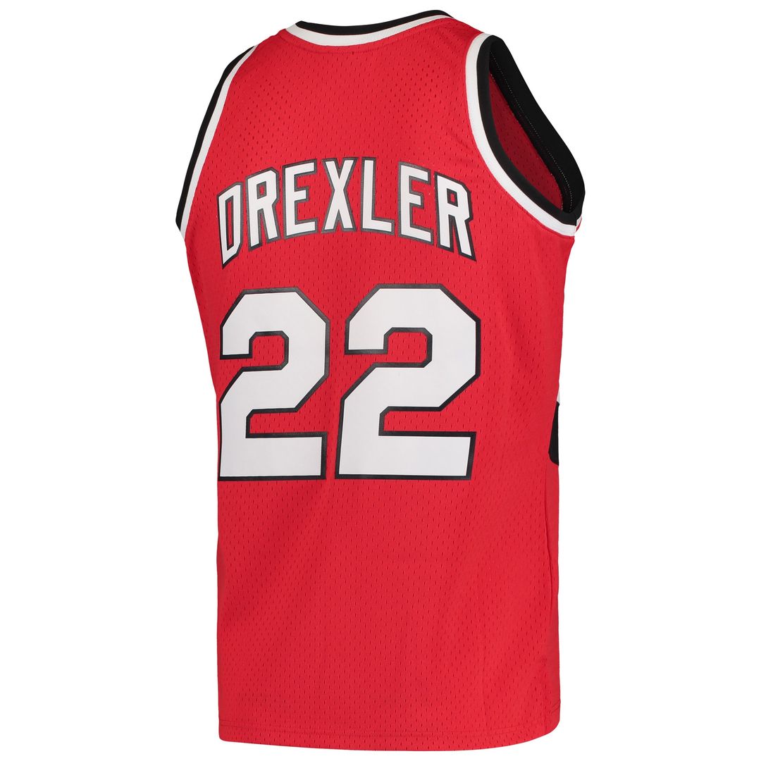 Portland Trail Blazers Clyde Drexler Mitchell & Ness 1983/84 Hardwood Classics Swingman Jersey - Red