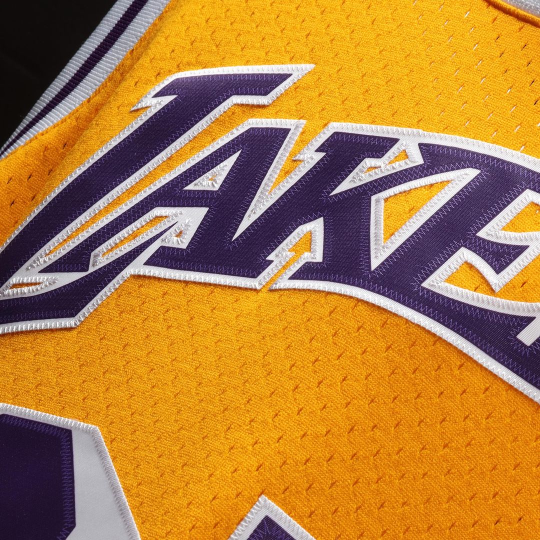 Los Angeles Lakers Magic Johnson Mitchell & Ness 1984/85 Hardwood Classics Swingman Jersey - Gold