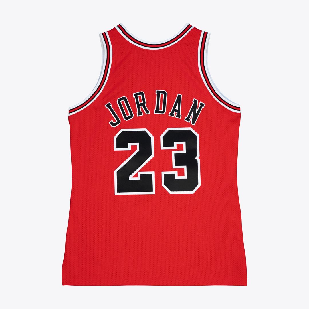 Chicago Bulls Michael Jordan Mitchell & Ness 1997 - 98 Authentic Jersey - Red