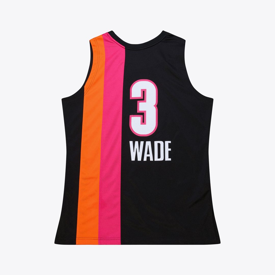 Miami Heat Dwyane Wade Mitchell & Ness 2005 - 06 Hardwood Classics Authentic Jersey - Black