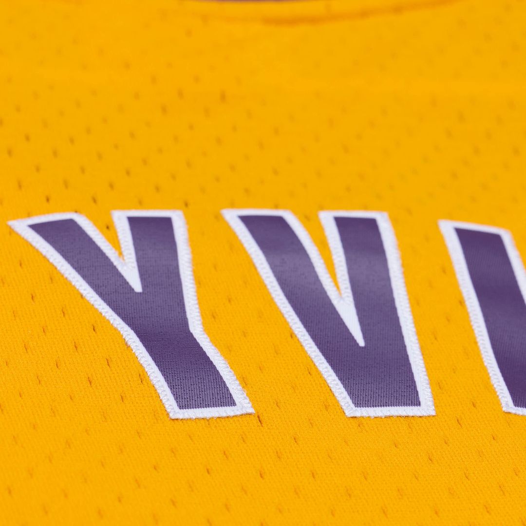 Los Angeles Lakers Mitchell & Ness x Playboi Carti 1999 - 00 Swingman Jersey - Gold