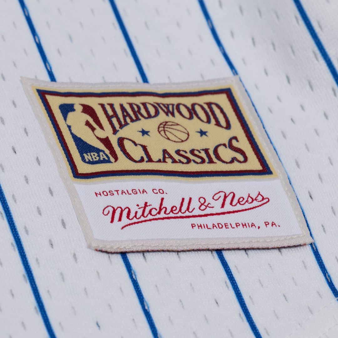 Minnesota Timberwolves Mitchell & Ness Head Coach Pinstripe Mesh Full - Button Baseball Jersey - White
