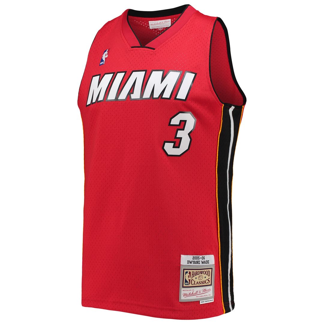 Miami Heat Dwyane Wade Mitchell & Ness Hardwood Classics Swingman Jersey - Red