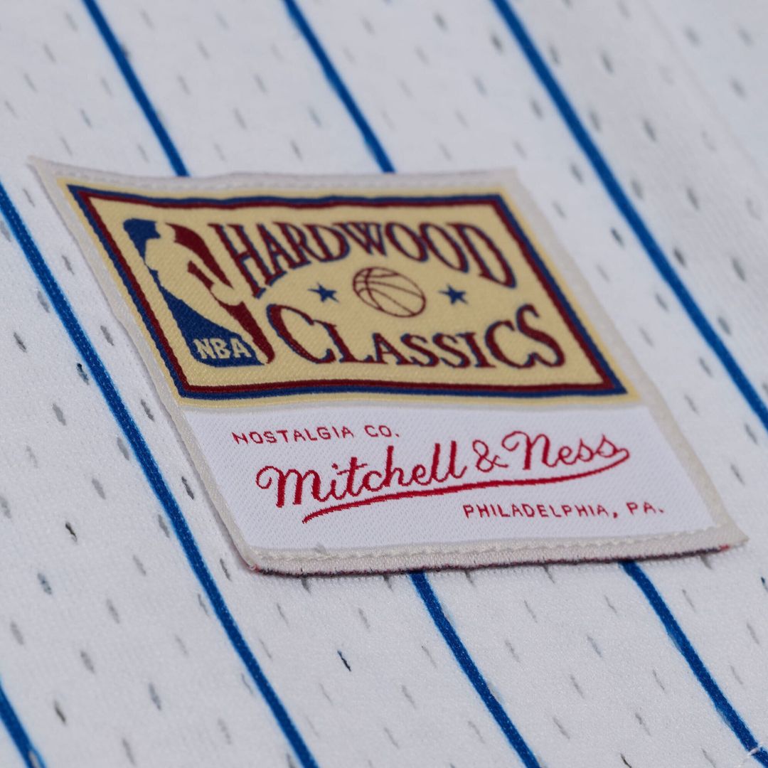 Golden State Warriors Mitchell & Ness Head Coach Pinstripe Mesh Full - Button Baseball Jersey - White
