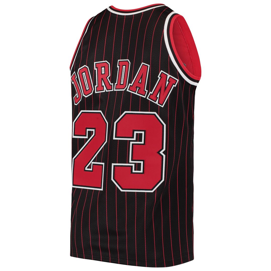 Chicago Bulls Michael Jordan Mitchell & Ness 1996/97 Hardwood Classics Authentic Jersey - Black